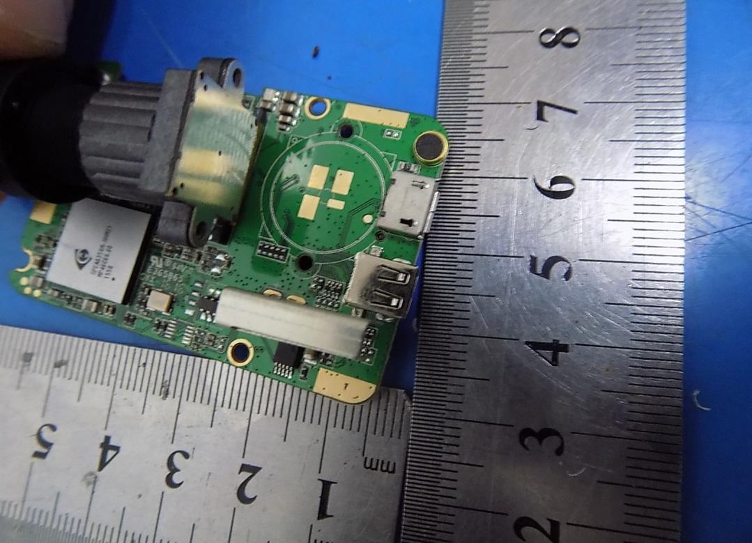 FCC ID 2AHW73AXISCAMERA Internal Photos
