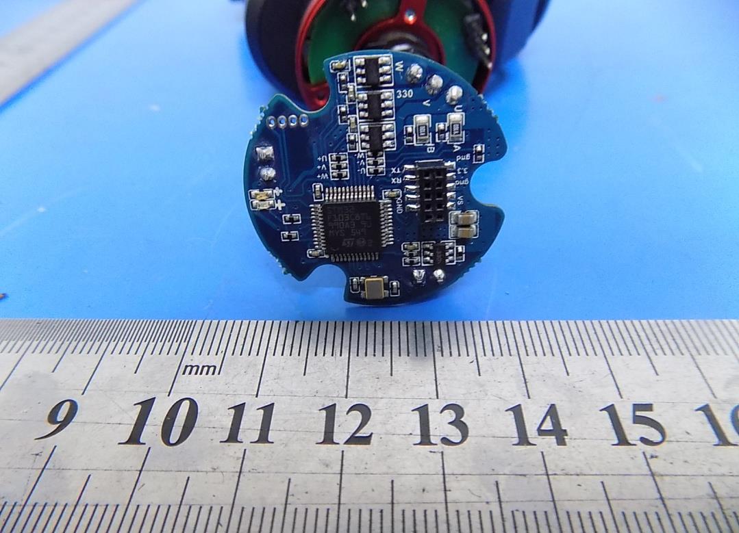 FCC ID 2AHW73AXISCAMERA Internal Photos