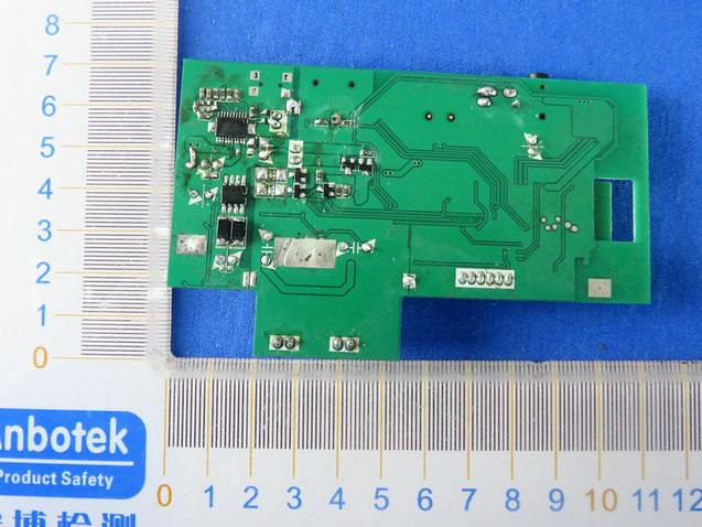 FCC ID 2AHXM-SOUNDBOX Internal Photos