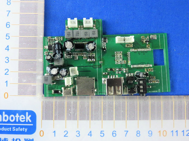 FCC ID 2AHXM-SOUNDBOX Internal Photos