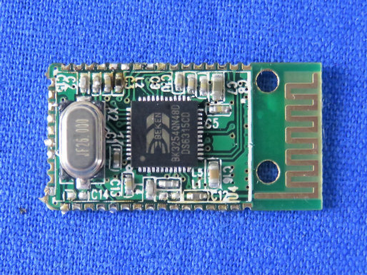 FCC ID 2AHXM-SOUNDBOX Internal Photos