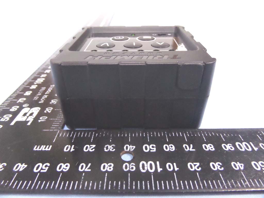 FCC ID 2AI22-009030008 External Photos