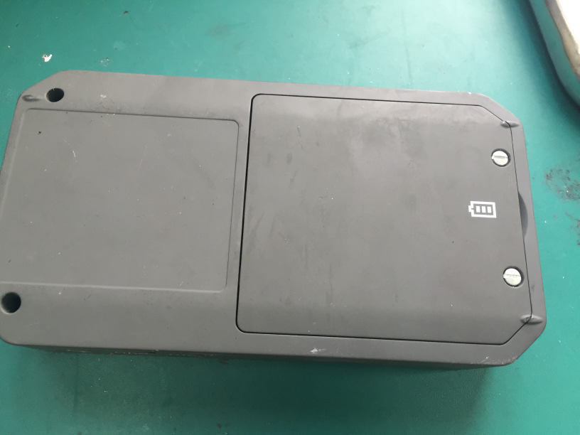 FCC ID 2AI2D-001 External Photos