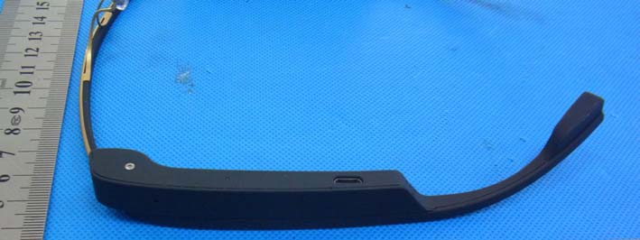 FCC ID 2AI2FSD0001 External Photos
