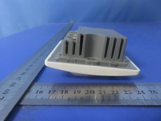 FCC ID 2AI2L917120 External Photos