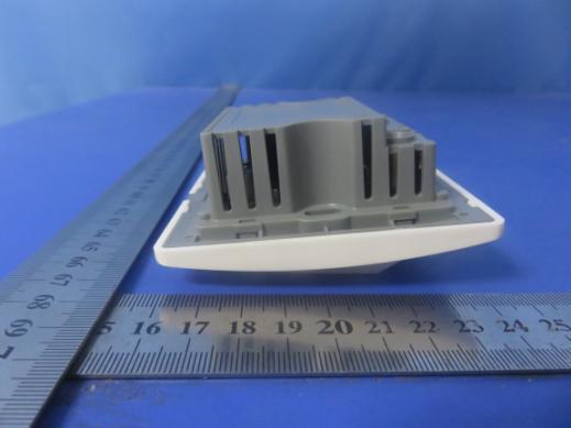 FCC ID 2AI2L917120 External Photos