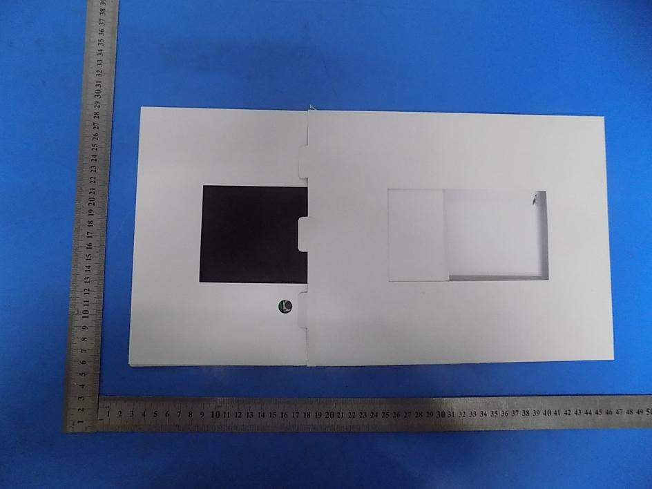 FCC ID 2AI3Z-C7028 Internal Photos