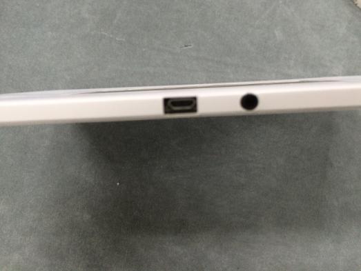 FCC ID 2AI3Z-C7028 Users Manual