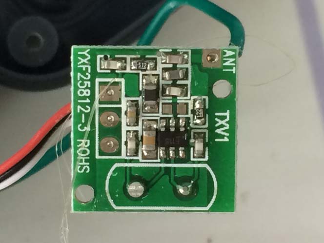 FCC ID 2AI4N-TP20 Internal Photos