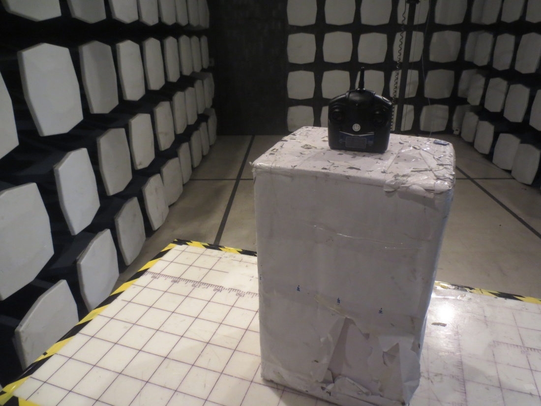 FCC ID 2AI4WP70VRC Test Setup Photos
