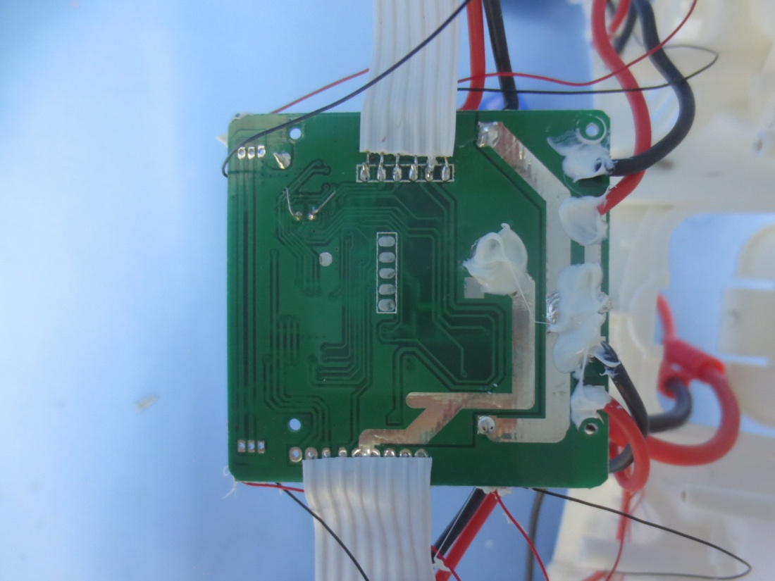 FCC ID 2AI4WP70VRD Internal Photos