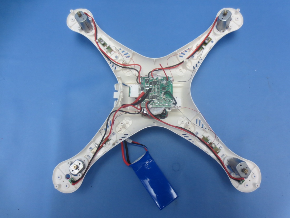 FCC ID 2AI4WP70VRD Internal Photos