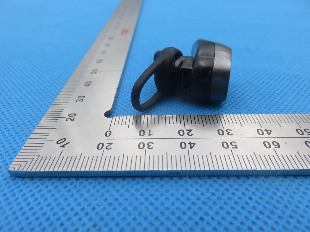 FCC ID 2AI4ZMINIT9 External Photos