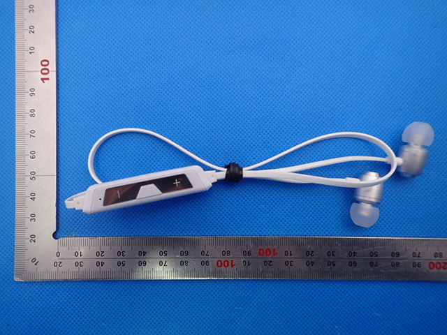 FCC ID 2AI4ZS6 External Photos