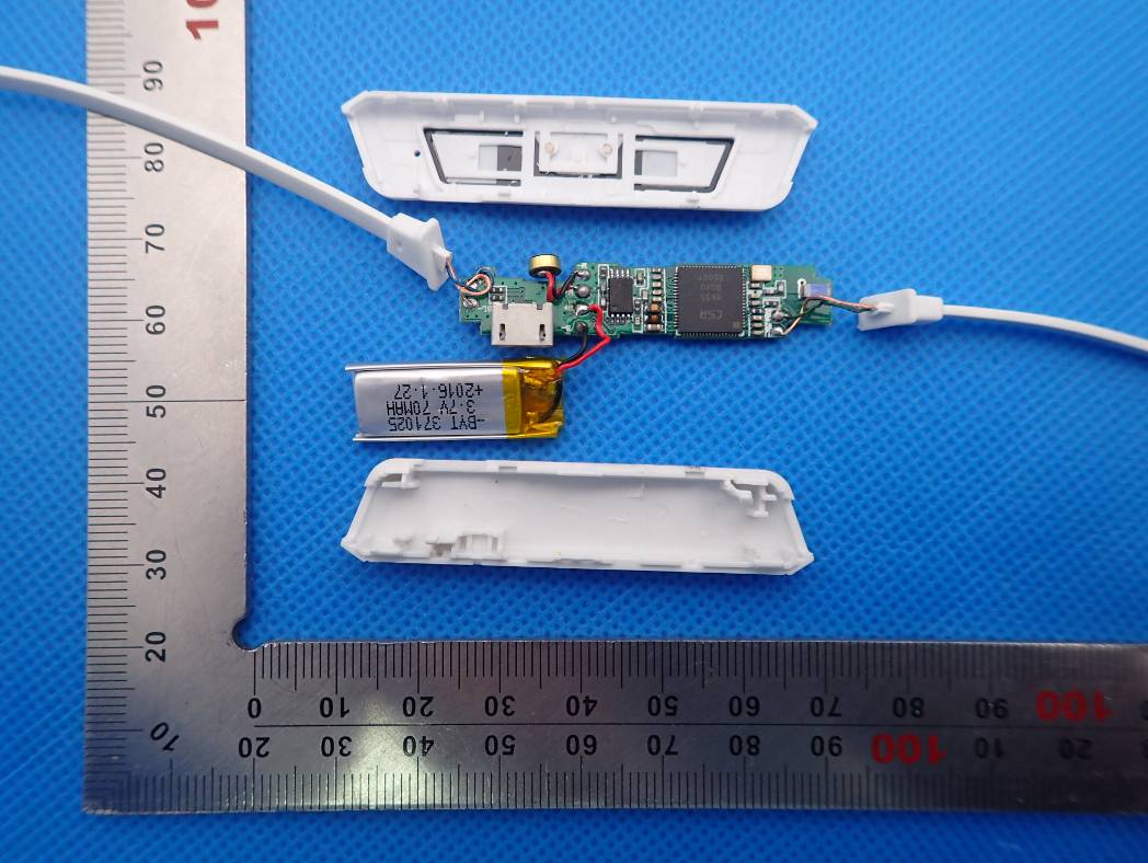 FCC ID 2AI4ZS6 Internal Photos