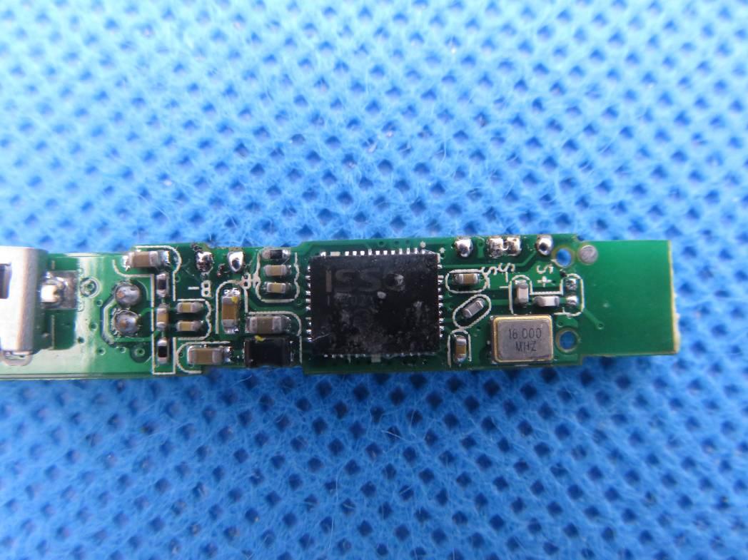 FCC ID 2AI4ZS8 Internal Photos