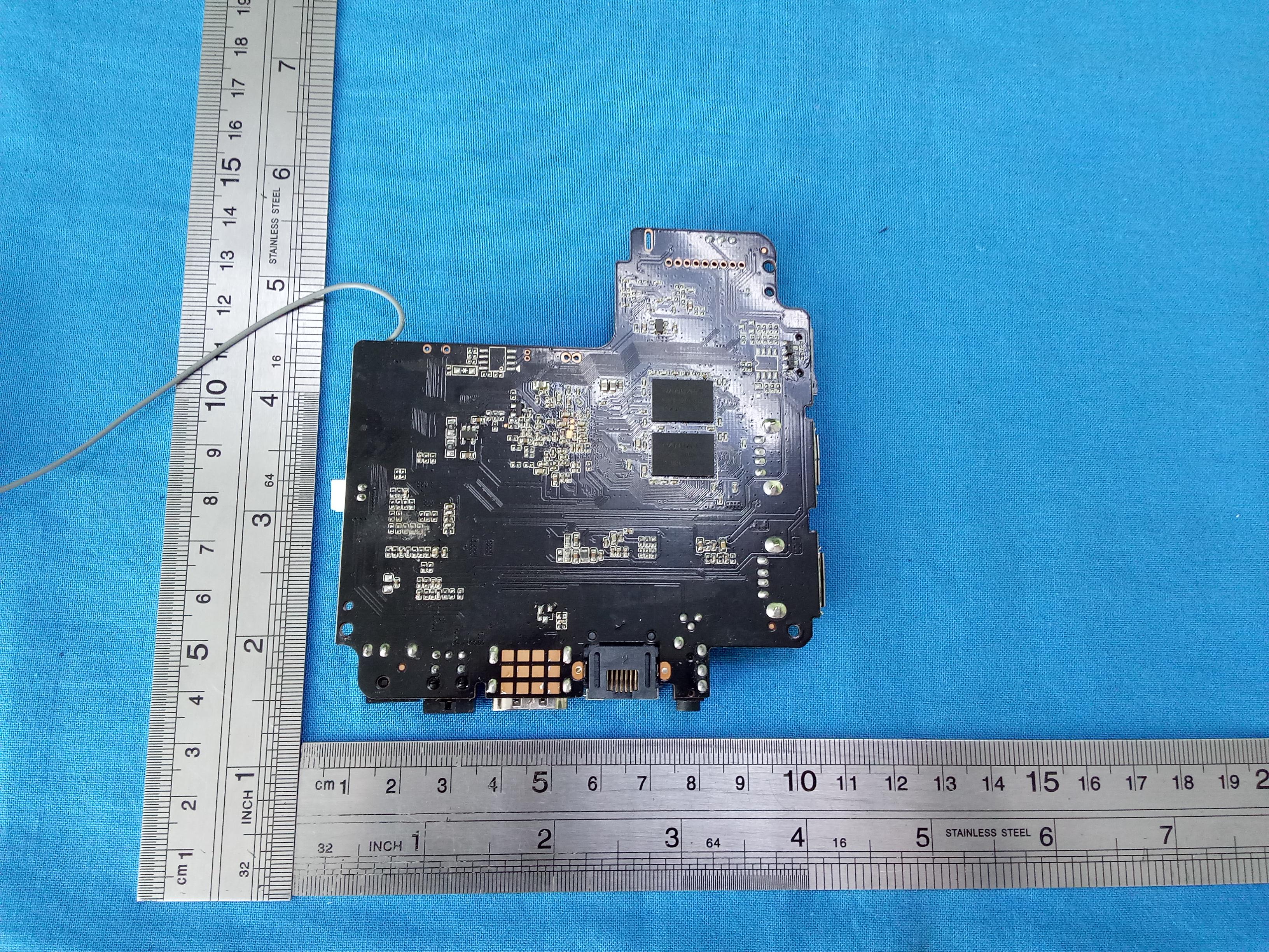 FCC ID 2AI6DX98PRO Internal Photos