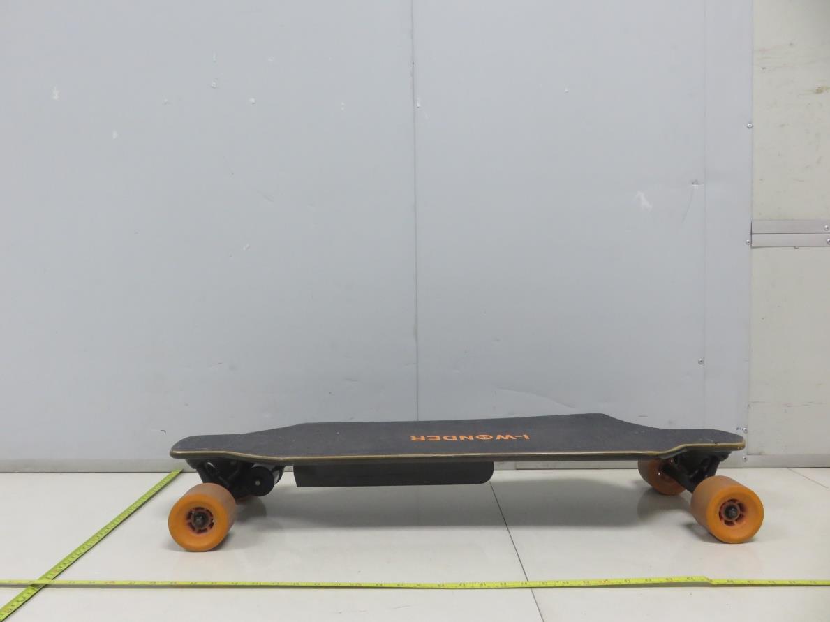 FCC ID 2AI6VSK-B2 External Photos