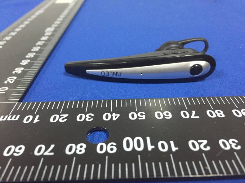 FCC ID 2AI8D-D1 External Photos