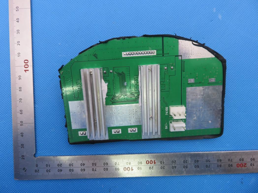 FCC ID 2AI8INIMAL Internal Photos
