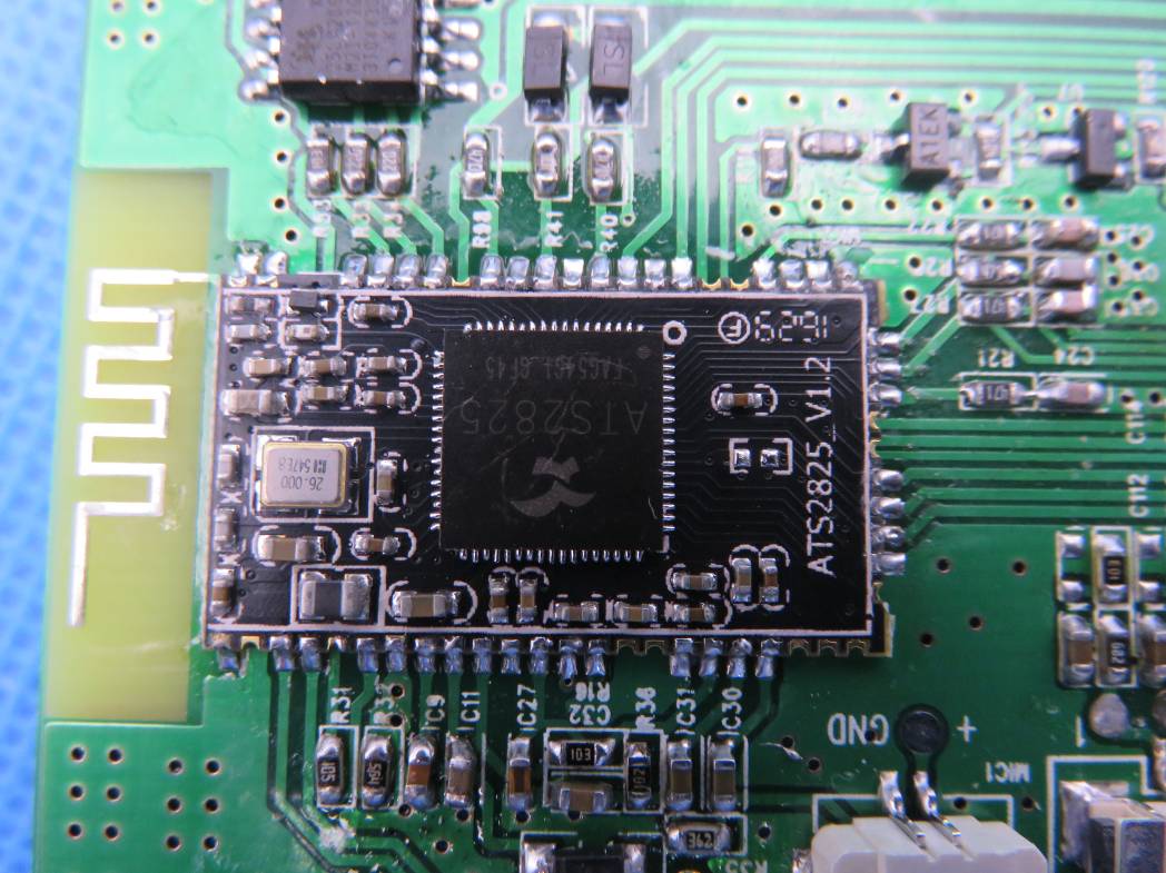 FCC ID 2AI8INIMAL Internal Photos