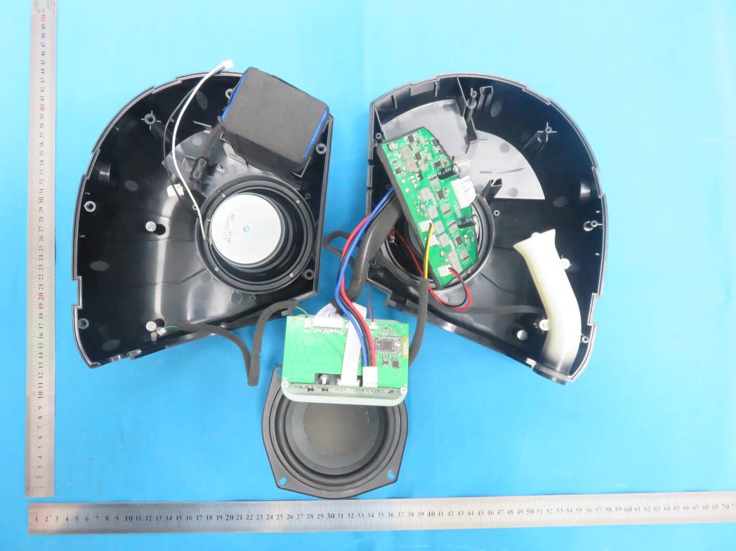 FCC ID 2AI8INIMAL Internal Photos