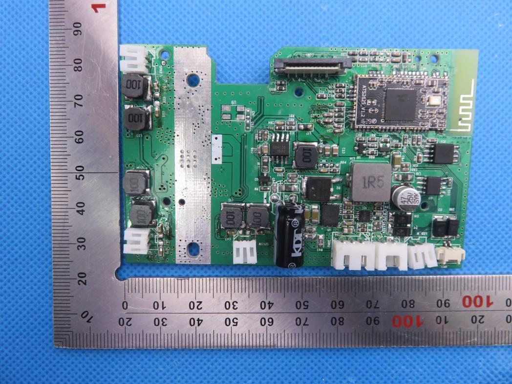 FCC ID 2AI8INIMAM Internal Photos