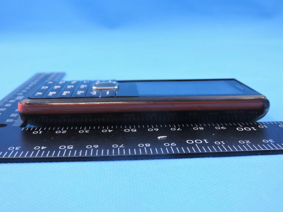 FCC ID 2AI8M17 External Photos