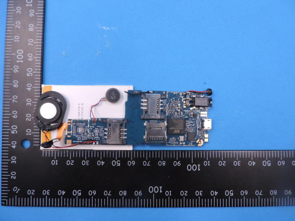 FCC ID 2AI8M17 Internal Photos