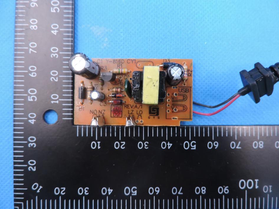 FCC ID 2AI8M17 Internal Photos