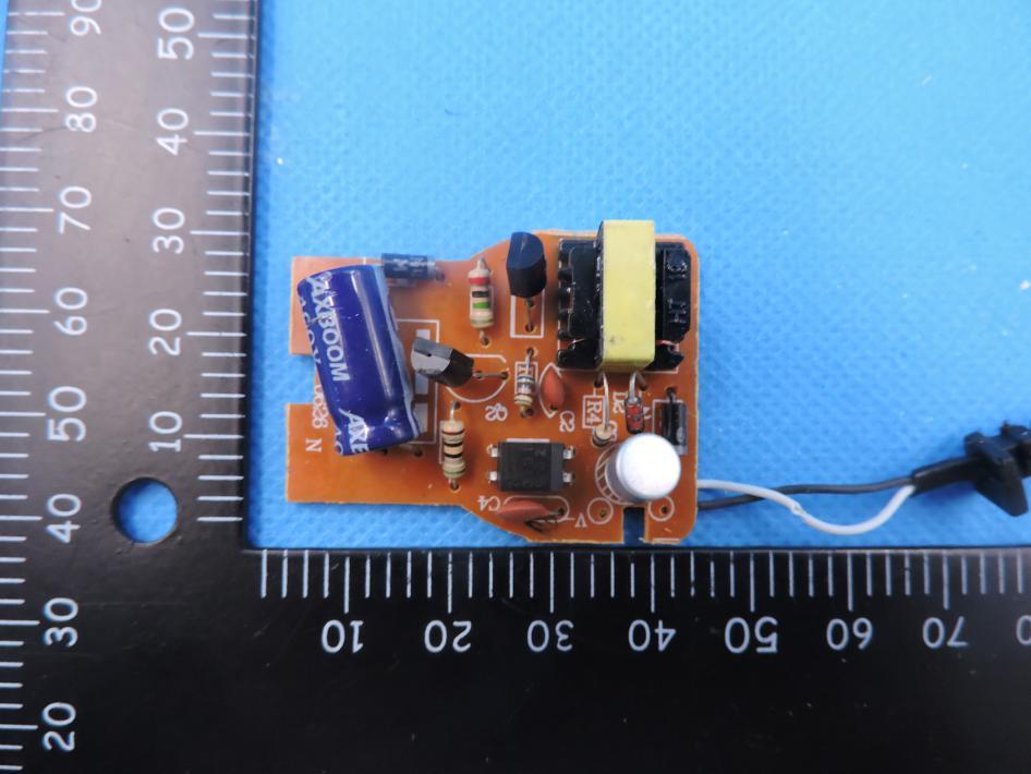 FCC ID 2AI8M19 Internal Photos