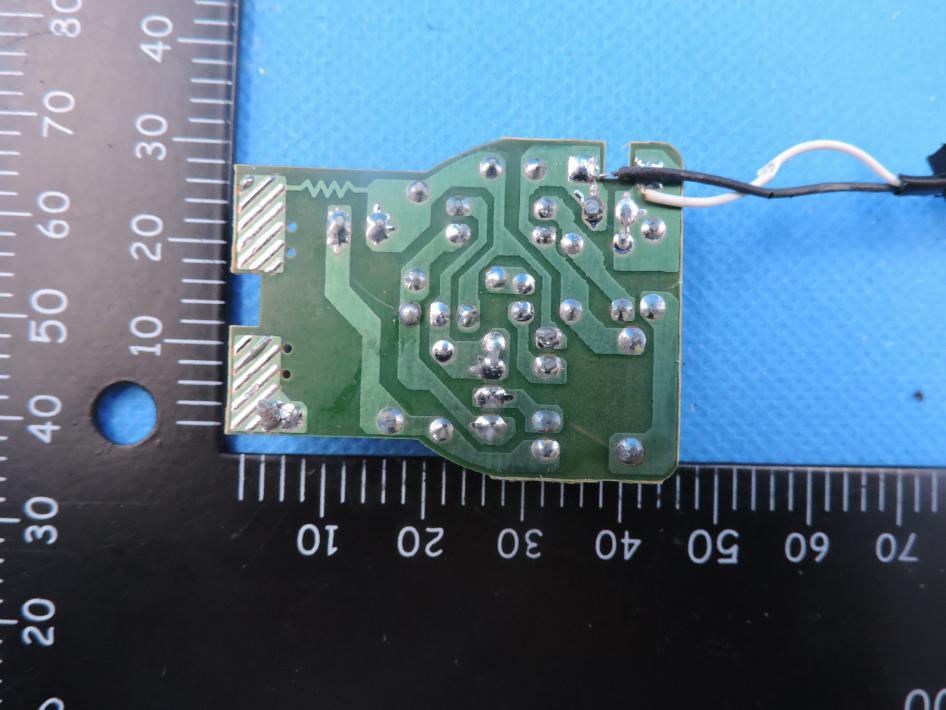 FCC ID 2AI8M19 Internal Photos