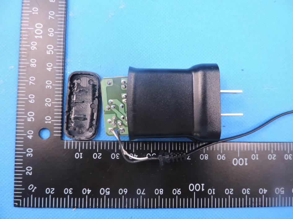 FCC ID 2AI8M19 Internal Photos