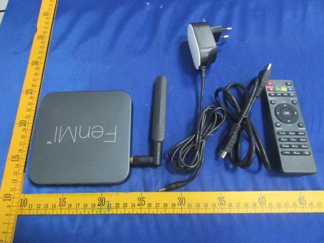 FCC ID 2AIAPFMX1 External Photos