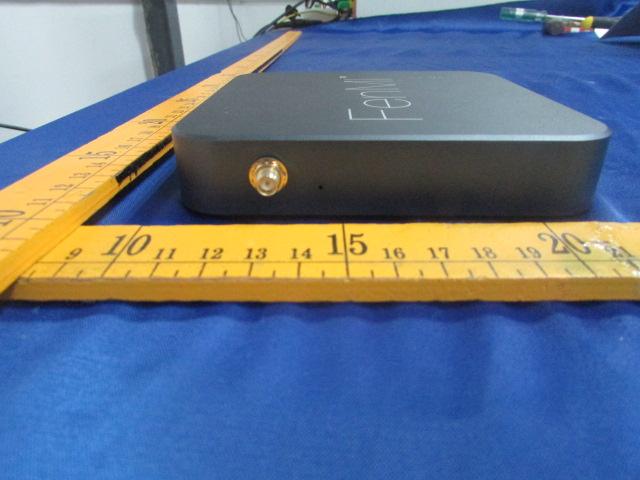 FCC ID 2AIAPFMX1 External Photos