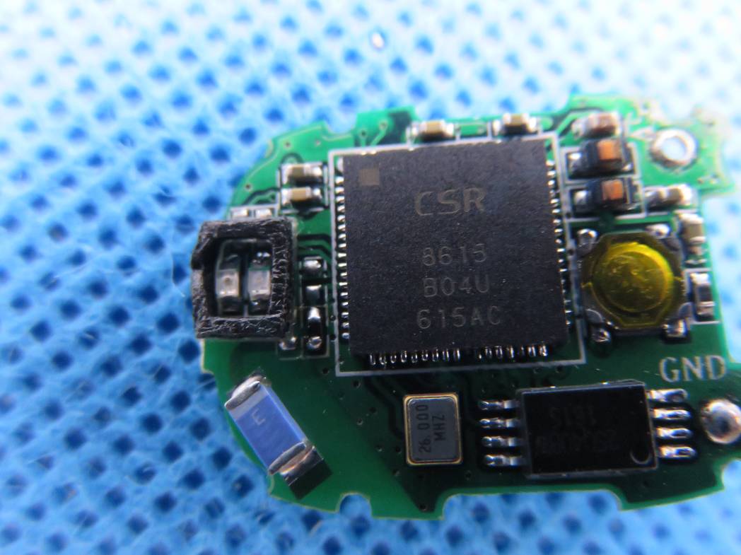 FCC ID 2AIEZQ18 Internal Photos