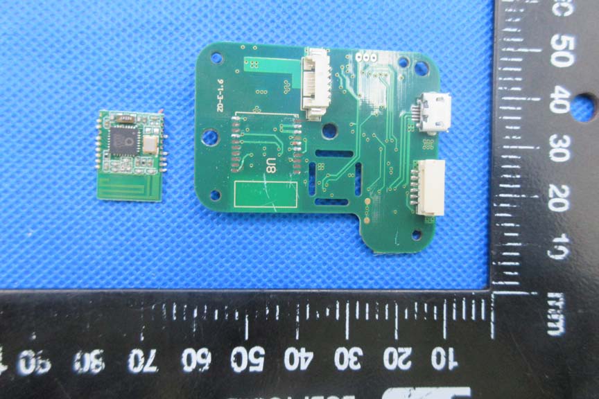 FCC ID 2AIHFZYSL Internal Photos