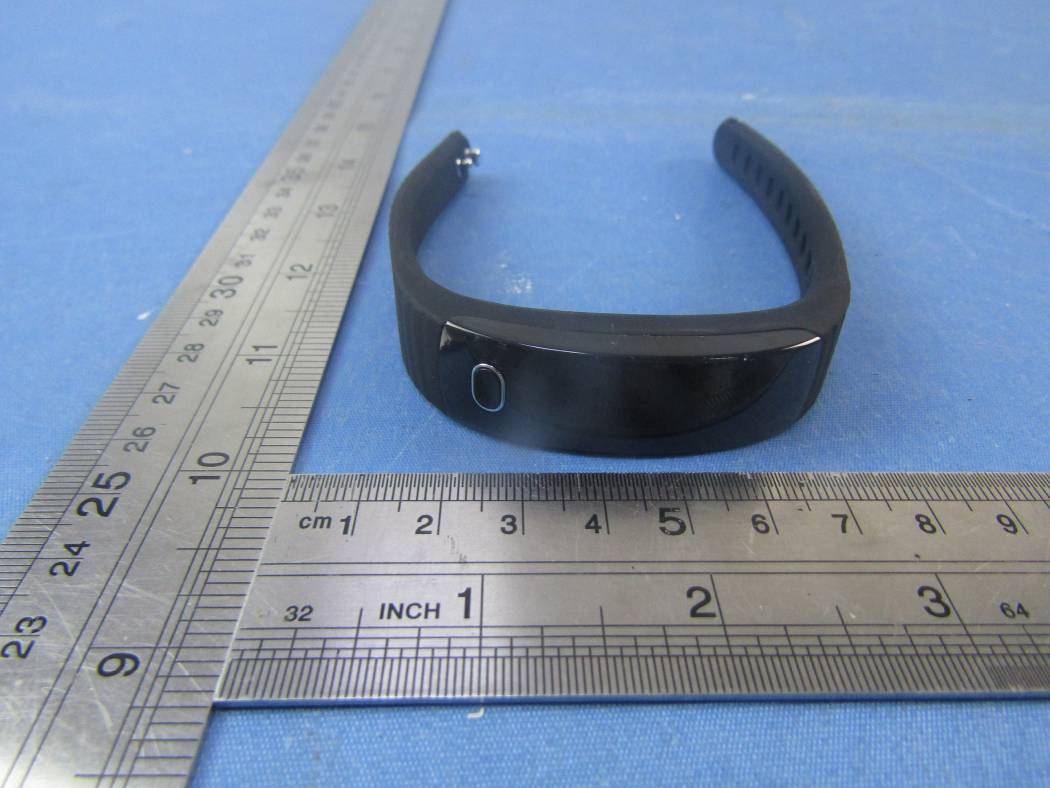 FCC ID 2AIOO-H8 External Photos