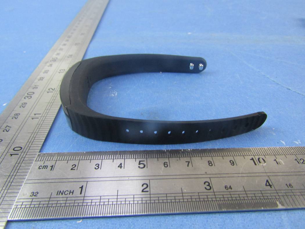 FCC ID 2AIOO-H8 External Photos