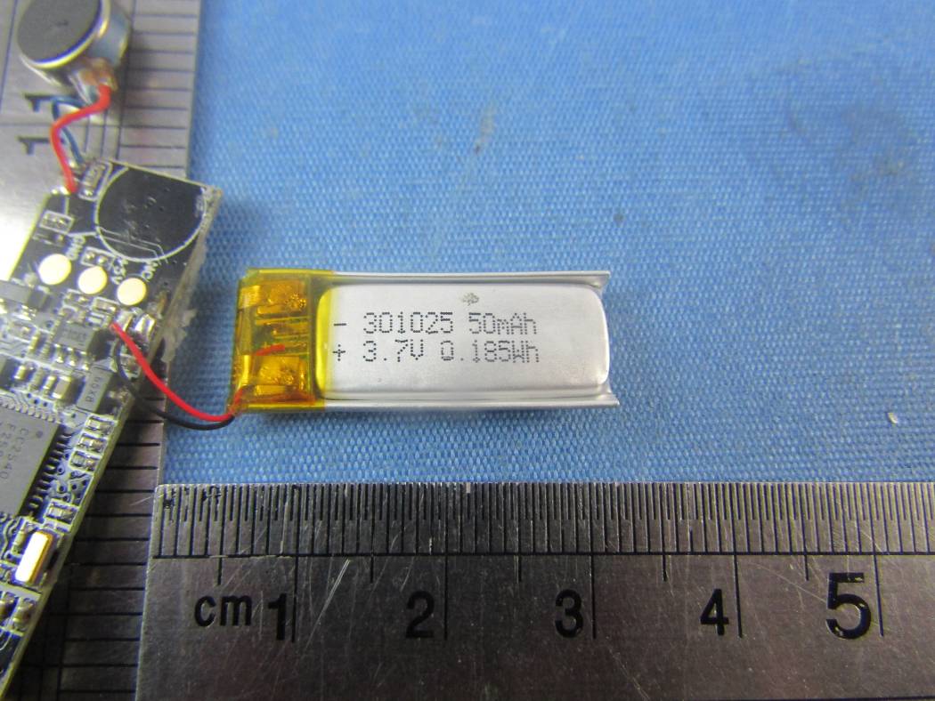 FCC ID 2AIOO-H8 Internal Photos
