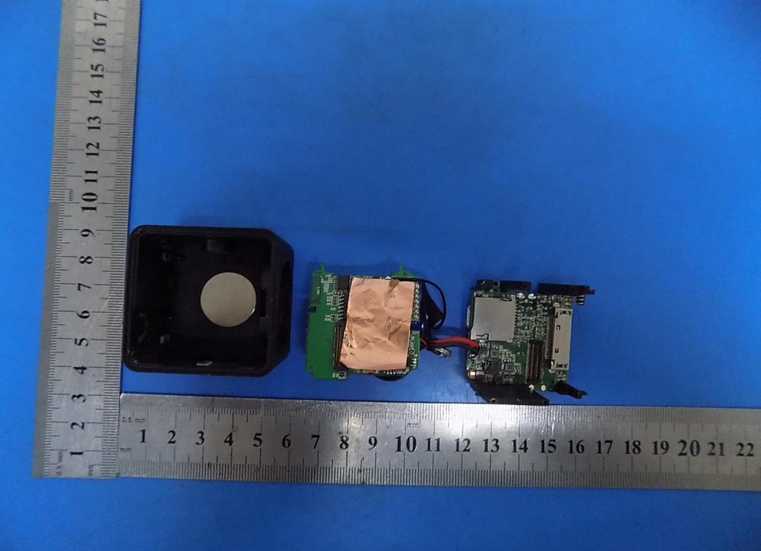 FCC ID 2AIOP-ALPHA Internal Photos