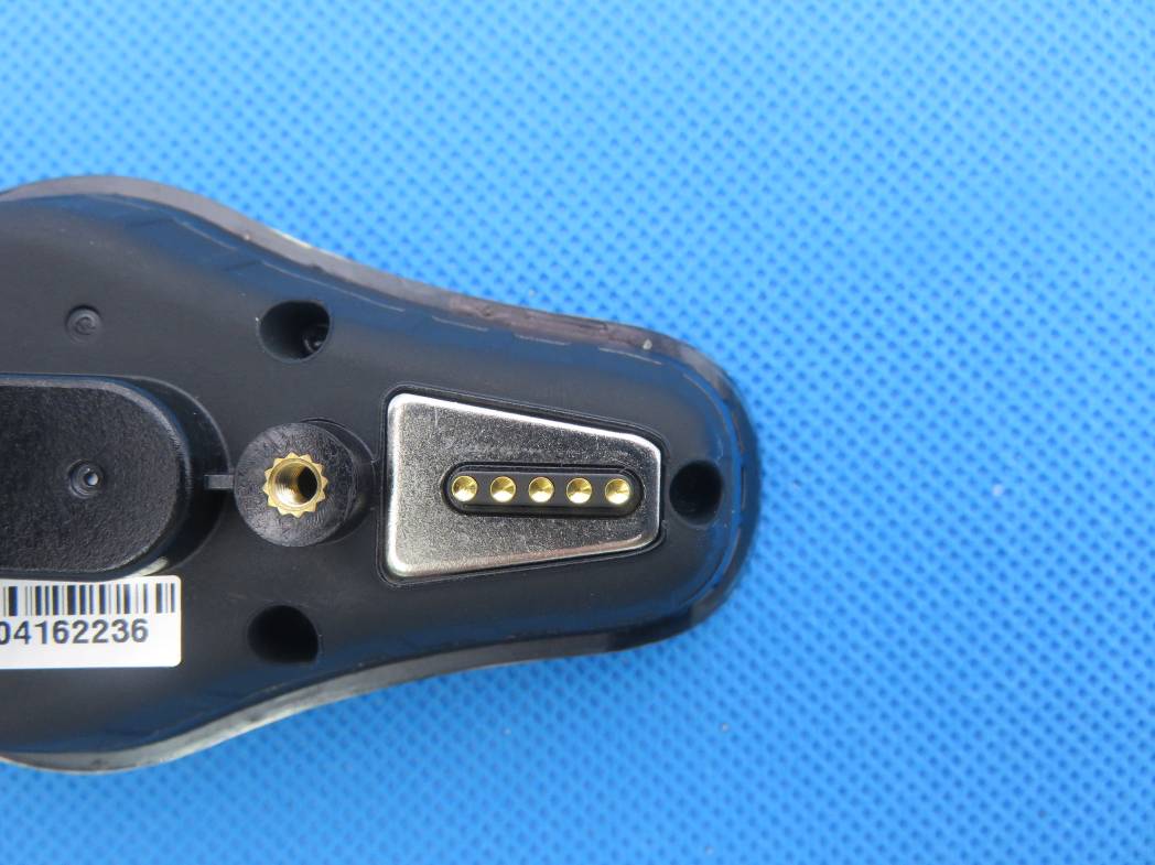 FCC ID 2AIPGX4 External Photos