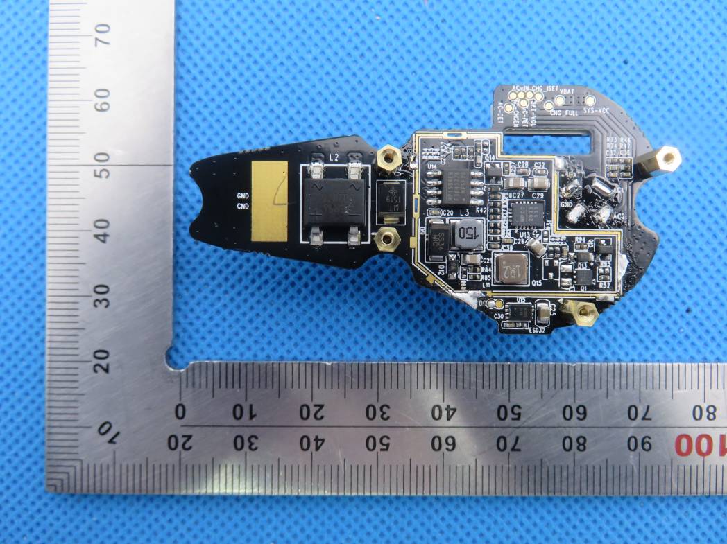 FCC ID 2AIPGX4 Internal Photos