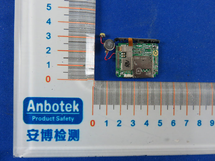 FCC ID 2AIQ2-V01 Internal Photos