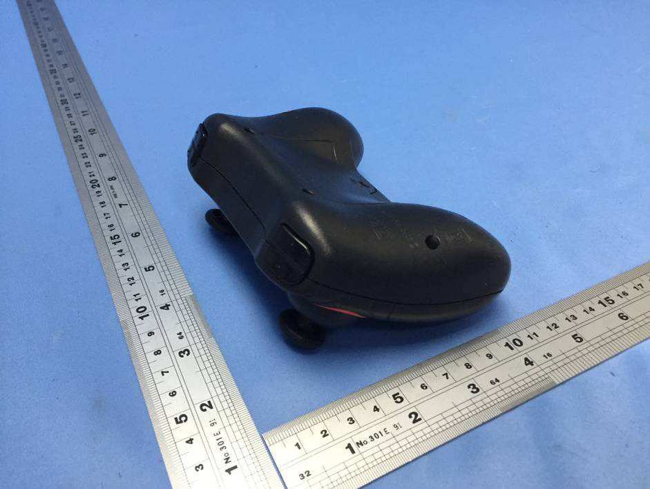 FCC ID 2AIRP8580007 External Photos