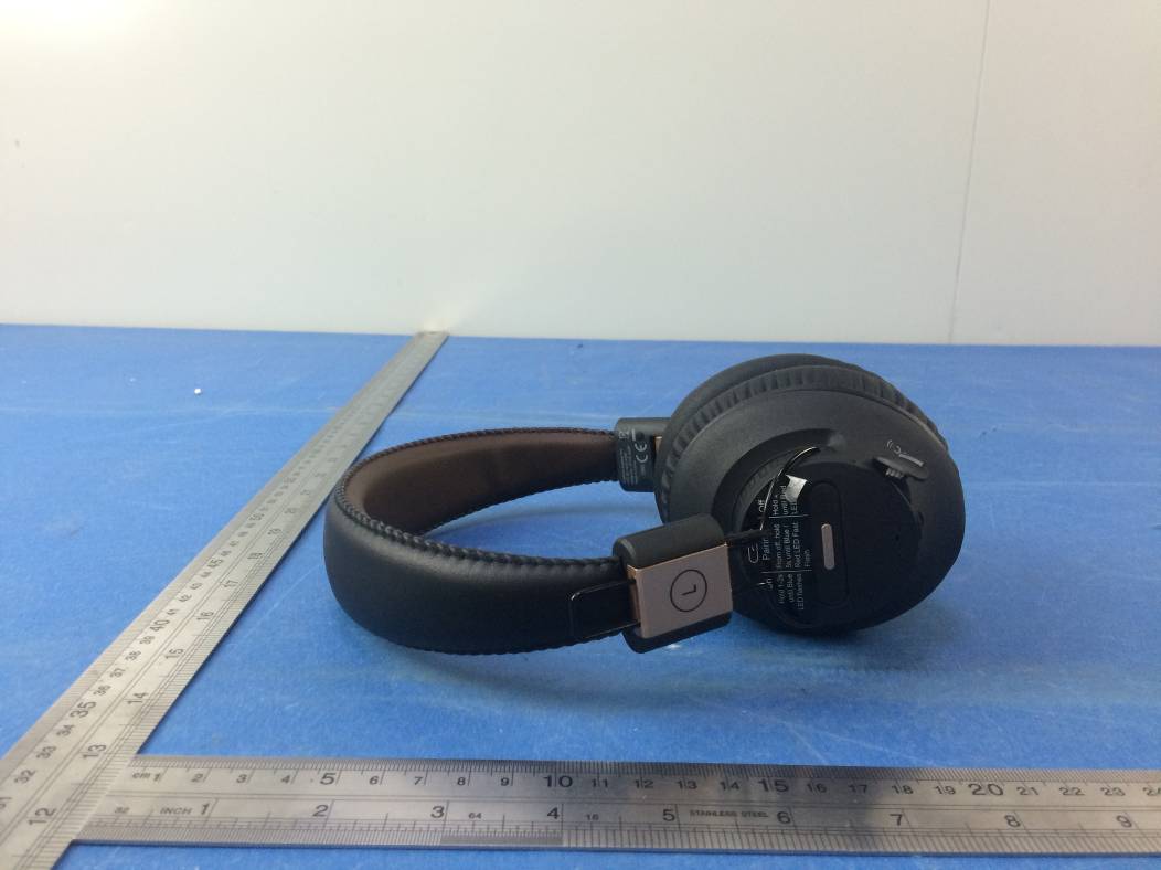 FCC ID 2AITF-BTHSAS9P External Photos