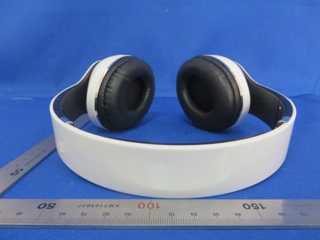 FCC ID 2AIWF-L1 External Photos
