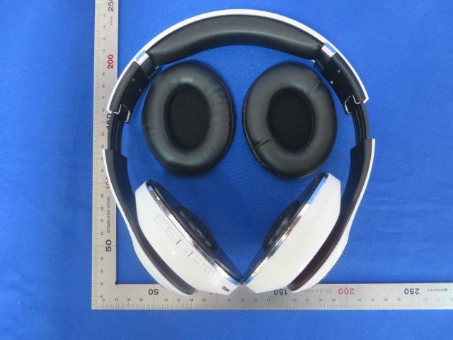 FCC ID 2AIWF-L1 Internal Photos