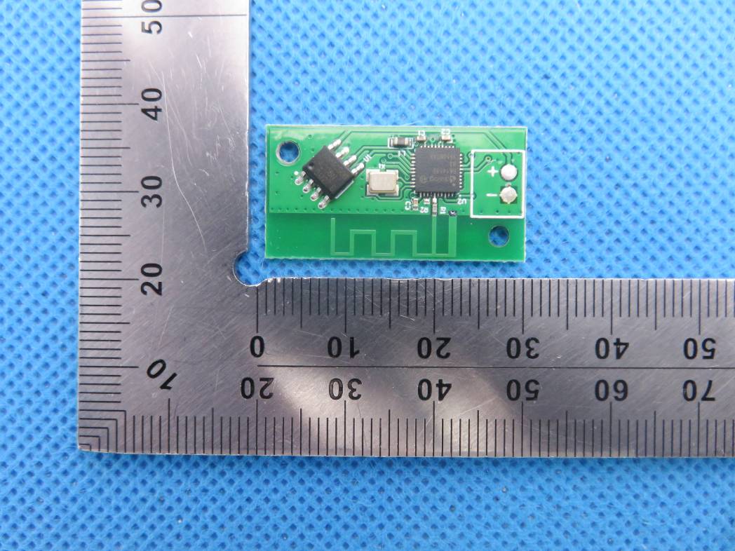 FCC ID 2AIWM-000002 Internal Photos