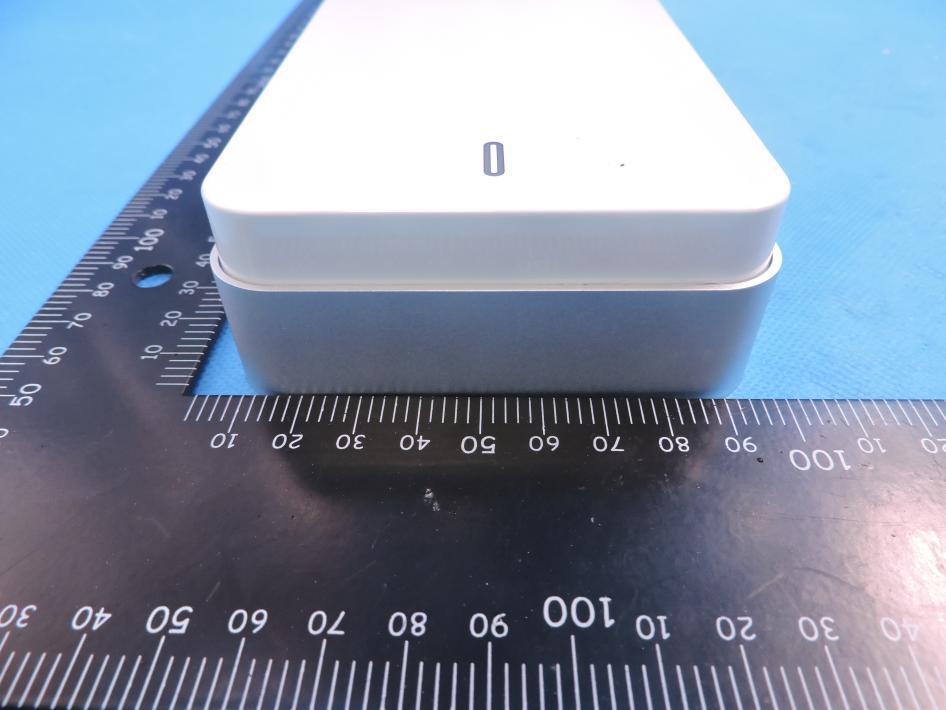 FCC ID 2AIWNUROUTERPLUS External Photos